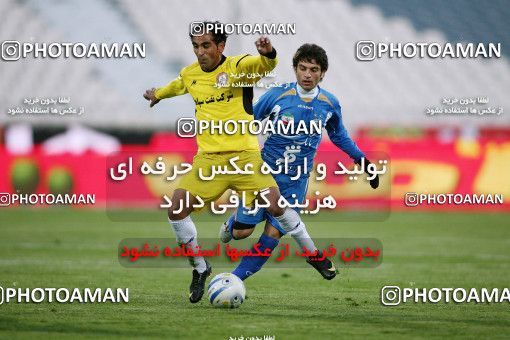 1174716, Tehran, [*parameter:4*], لیگ برتر فوتبال ایران، Persian Gulf Cup، Week 23، Second Leg، Esteghlal 3 v 1 Naft Tehran on 2011/02/18 at Azadi Stadium