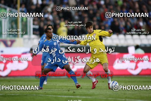 1174640, Tehran, [*parameter:4*], لیگ برتر فوتبال ایران، Persian Gulf Cup، Week 23، Second Leg، Esteghlal 3 v 1 Naft Tehran on 2011/02/18 at Azadi Stadium
