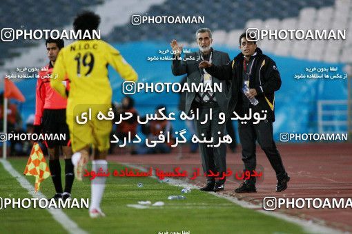 1174690, Tehran, [*parameter:4*], لیگ برتر فوتبال ایران، Persian Gulf Cup، Week 23، Second Leg، Esteghlal 3 v 1 Naft Tehran on 2011/02/18 at Azadi Stadium
