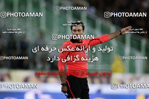 1174663, Tehran, [*parameter:4*], لیگ برتر فوتبال ایران، Persian Gulf Cup، Week 23، Second Leg، Esteghlal 3 v 1 Naft Tehran on 2011/02/18 at Azadi Stadium