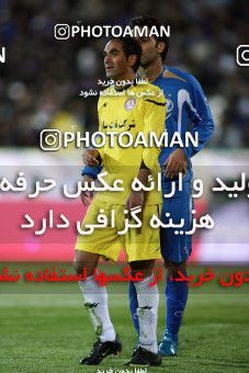 1174759, Tehran, [*parameter:4*], لیگ برتر فوتبال ایران، Persian Gulf Cup، Week 23، Second Leg، Esteghlal 3 v 1 Naft Tehran on 2011/02/18 at Azadi Stadium