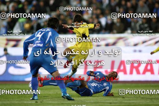 1174725, Tehran, [*parameter:4*], لیگ برتر فوتبال ایران، Persian Gulf Cup، Week 23، Second Leg، Esteghlal 3 v 1 Naft Tehran on 2011/02/18 at Azadi Stadium