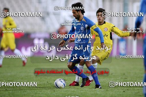 1174666, Tehran, [*parameter:4*], لیگ برتر فوتبال ایران، Persian Gulf Cup، Week 23، Second Leg، Esteghlal 3 v 1 Naft Tehran on 2011/02/18 at Azadi Stadium