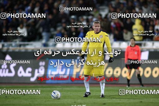 1174688, Tehran, [*parameter:4*], لیگ برتر فوتبال ایران، Persian Gulf Cup، Week 23، Second Leg، Esteghlal 3 v 1 Naft Tehran on 2011/02/18 at Azadi Stadium