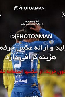 1174607, Tehran, [*parameter:4*], لیگ برتر فوتبال ایران، Persian Gulf Cup، Week 23، Second Leg، Esteghlal 3 v 1 Naft Tehran on 2011/02/18 at Azadi Stadium