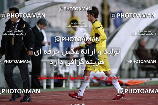 1174728, Tehran, [*parameter:4*], لیگ برتر فوتبال ایران، Persian Gulf Cup، Week 23، Second Leg، Esteghlal 3 v 1 Naft Tehran on 2011/02/18 at Azadi Stadium