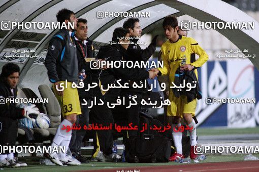 1174693, لیگ برتر فوتبال ایران، Persian Gulf Cup، Week 23، Second Leg، 2011/02/18، Tehran، Azadi Stadium، Esteghlal 3 - ۱ Naft Tehran