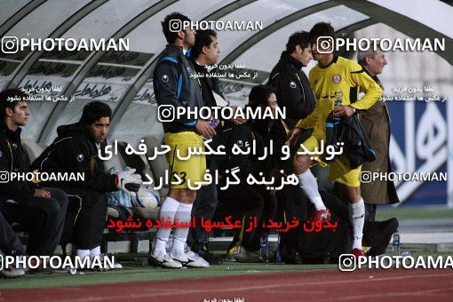 1174726, لیگ برتر فوتبال ایران، Persian Gulf Cup، Week 23، Second Leg، 2011/02/18، Tehran، Azadi Stadium، Esteghlal 3 - ۱ Naft Tehran