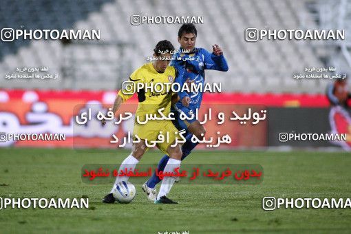 1174681, Tehran, [*parameter:4*], لیگ برتر فوتبال ایران، Persian Gulf Cup، Week 23، Second Leg، Esteghlal 3 v 1 Naft Tehran on 2011/02/18 at Azadi Stadium