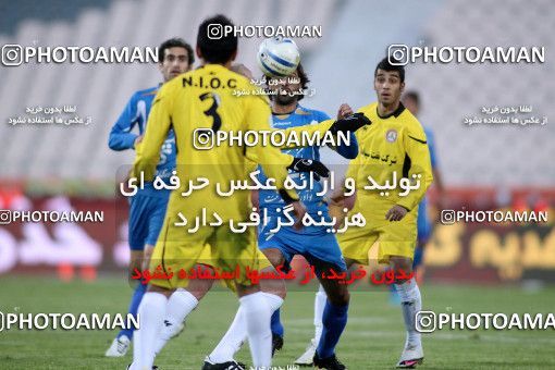 1174380, Tehran, [*parameter:4*], لیگ برتر فوتبال ایران، Persian Gulf Cup، Week 23، Second Leg، Esteghlal 3 v 1 Naft Tehran on 2011/02/18 at Azadi Stadium