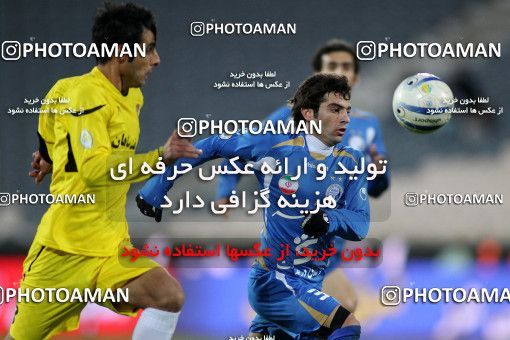 1174381, Tehran, [*parameter:4*], لیگ برتر فوتبال ایران، Persian Gulf Cup، Week 23، Second Leg، Esteghlal 3 v 1 Naft Tehran on 2011/02/18 at Azadi Stadium