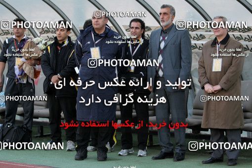 1174899, لیگ برتر فوتبال ایران، Persian Gulf Cup، Week 23، Second Leg، 2011/02/18، Tehran، Azadi Stadium، Esteghlal 3 - ۱ Naft Tehran