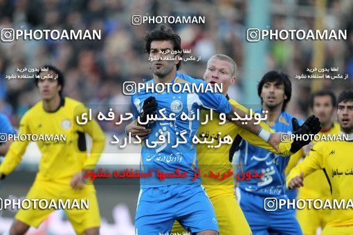 1174788, Tehran, [*parameter:4*], لیگ برتر فوتبال ایران، Persian Gulf Cup، Week 23، Second Leg، Esteghlal 3 v 1 Naft Tehran on 2011/02/18 at Azadi Stadium
