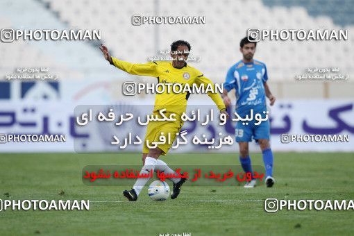 1174835, Tehran, [*parameter:4*], لیگ برتر فوتبال ایران، Persian Gulf Cup، Week 23، Second Leg، Esteghlal 3 v 1 Naft Tehran on 2011/02/18 at Azadi Stadium