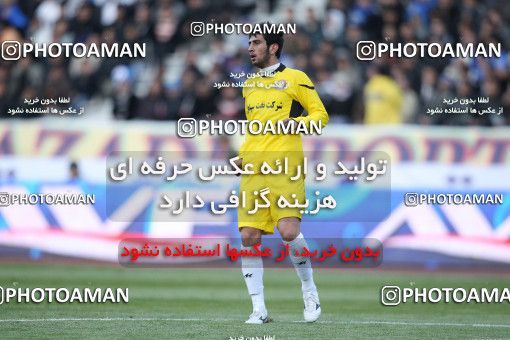 1175037, Tehran, [*parameter:4*], Iran Pro League، Persian Gulf Cup، 2010-11 season، Second Leg، Week 23، Esteghlal 3 v ۱ Naft Tehran on 2011/02/18 at Azadi Stadium