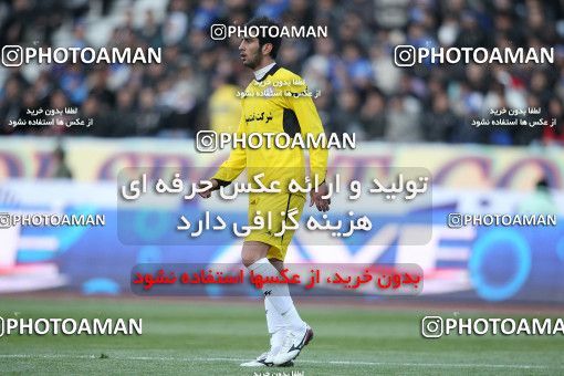 1174942, Tehran, [*parameter:4*], لیگ برتر فوتبال ایران، Persian Gulf Cup، Week 23، Second Leg، Esteghlal 3 v 1 Naft Tehran on 2011/02/18 at Azadi Stadium