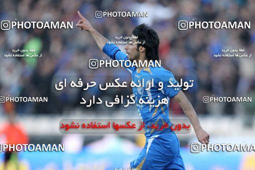 1174870, Tehran, [*parameter:4*], لیگ برتر فوتبال ایران، Persian Gulf Cup، Week 23، Second Leg، Esteghlal 3 v 1 Naft Tehran on 2011/02/18 at Azadi Stadium