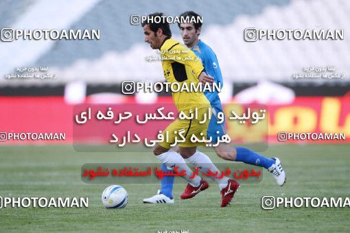 1174829, Tehran, [*parameter:4*], لیگ برتر فوتبال ایران، Persian Gulf Cup، Week 23، Second Leg، Esteghlal 3 v 1 Naft Tehran on 2011/02/18 at Azadi Stadium