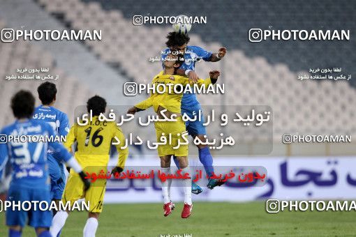 1174913, Tehran, [*parameter:4*], لیگ برتر فوتبال ایران، Persian Gulf Cup، Week 23، Second Leg، Esteghlal 3 v 1 Naft Tehran on 2011/02/18 at Azadi Stadium