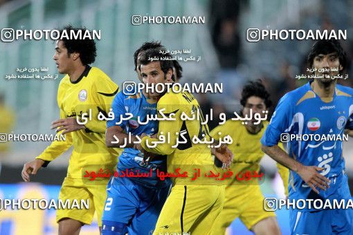 1174946, Tehran, [*parameter:4*], لیگ برتر فوتبال ایران، Persian Gulf Cup، Week 23، Second Leg، Esteghlal 3 v 1 Naft Tehran on 2011/02/18 at Azadi Stadium