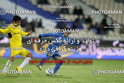1174904, Tehran, [*parameter:4*], لیگ برتر فوتبال ایران، Persian Gulf Cup، Week 23، Second Leg، Esteghlal 3 v 1 Naft Tehran on 2011/02/18 at Azadi Stadium