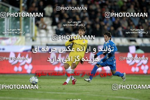 1174925, Tehran, [*parameter:4*], لیگ برتر فوتبال ایران، Persian Gulf Cup، Week 23، Second Leg، Esteghlal 3 v 1 Naft Tehran on 2011/02/18 at Azadi Stadium