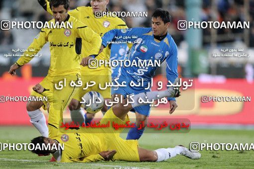 1174815, Tehran, [*parameter:4*], لیگ برتر فوتبال ایران، Persian Gulf Cup، Week 23، Second Leg، Esteghlal 3 v 1 Naft Tehran on 2011/02/18 at Azadi Stadium
