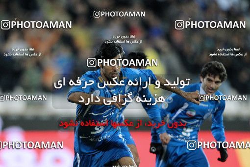 1175060, Tehran, [*parameter:4*], لیگ برتر فوتبال ایران، Persian Gulf Cup، Week 23، Second Leg، Esteghlal 3 v 1 Naft Tehran on 2011/02/18 at Azadi Stadium