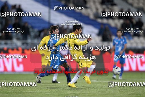 1175032, Tehran, [*parameter:4*], لیگ برتر فوتبال ایران، Persian Gulf Cup، Week 23، Second Leg، Esteghlal 3 v 1 Naft Tehran on 2011/02/18 at Azadi Stadium