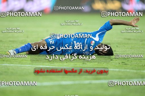 1174774, Tehran, [*parameter:4*], لیگ برتر فوتبال ایران، Persian Gulf Cup، Week 23، Second Leg، Esteghlal 3 v 1 Naft Tehran on 2011/02/18 at Azadi Stadium