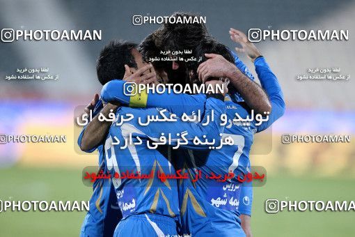1174781, Tehran, [*parameter:4*], لیگ برتر فوتبال ایران، Persian Gulf Cup، Week 23، Second Leg، Esteghlal 3 v 1 Naft Tehran on 2011/02/18 at Azadi Stadium