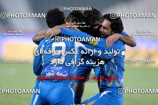 1174833, Tehran, [*parameter:4*], لیگ برتر فوتبال ایران، Persian Gulf Cup، Week 23، Second Leg، Esteghlal 3 v 1 Naft Tehran on 2011/02/18 at Azadi Stadium