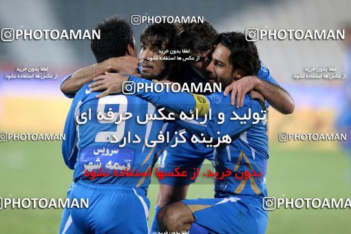 1174763, Tehran, [*parameter:4*], لیگ برتر فوتبال ایران، Persian Gulf Cup، Week 23، Second Leg، Esteghlal 3 v 1 Naft Tehran on 2011/02/18 at Azadi Stadium