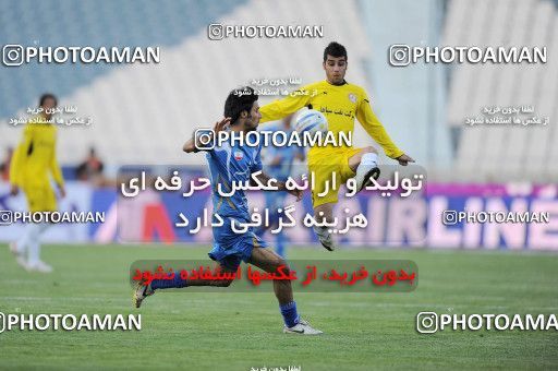 1174473, Tehran, [*parameter:4*], لیگ برتر فوتبال ایران، Persian Gulf Cup، Week 23، Second Leg، Esteghlal 3 v 1 Naft Tehran on 2011/02/18 at Azadi Stadium