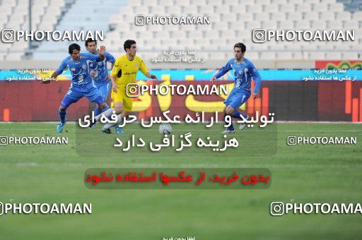 1174472, Tehran, [*parameter:4*], لیگ برتر فوتبال ایران، Persian Gulf Cup، Week 23، Second Leg، Esteghlal 3 v 1 Naft Tehran on 2011/02/18 at Azadi Stadium
