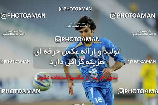 1174432, Tehran, [*parameter:4*], لیگ برتر فوتبال ایران، Persian Gulf Cup، Week 23، Second Leg، Esteghlal 3 v 1 Naft Tehran on 2011/02/18 at Azadi Stadium