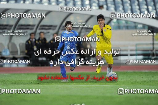 1174449, Tehran, [*parameter:4*], لیگ برتر فوتبال ایران، Persian Gulf Cup، Week 23، Second Leg، Esteghlal 3 v 1 Naft Tehran on 2011/02/18 at Azadi Stadium