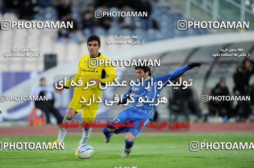 1174453, Tehran, [*parameter:4*], لیگ برتر فوتبال ایران، Persian Gulf Cup، Week 23، Second Leg، Esteghlal 3 v 1 Naft Tehran on 2011/02/18 at Azadi Stadium