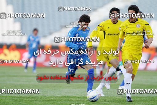 1174571, Tehran, [*parameter:4*], لیگ برتر فوتبال ایران، Persian Gulf Cup، Week 23، Second Leg، Esteghlal 3 v 1 Naft Tehran on 2011/02/18 at Azadi Stadium