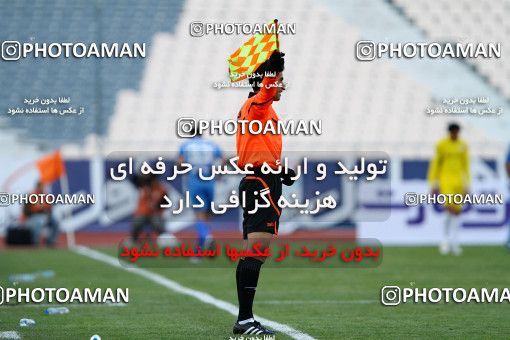1174553, Tehran, [*parameter:4*], لیگ برتر فوتبال ایران، Persian Gulf Cup، Week 23، Second Leg، Esteghlal 3 v 1 Naft Tehran on 2011/02/18 at Azadi Stadium