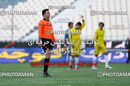 1174526, Tehran, [*parameter:4*], لیگ برتر فوتبال ایران، Persian Gulf Cup، Week 23، Second Leg، Esteghlal 3 v 1 Naft Tehran on 2011/02/18 at Azadi Stadium