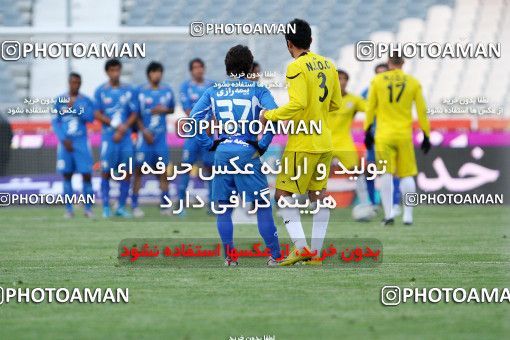 1174576, Tehran, [*parameter:4*], لیگ برتر فوتبال ایران، Persian Gulf Cup، Week 23، Second Leg، Esteghlal 3 v 1 Naft Tehran on 2011/02/18 at Azadi Stadium