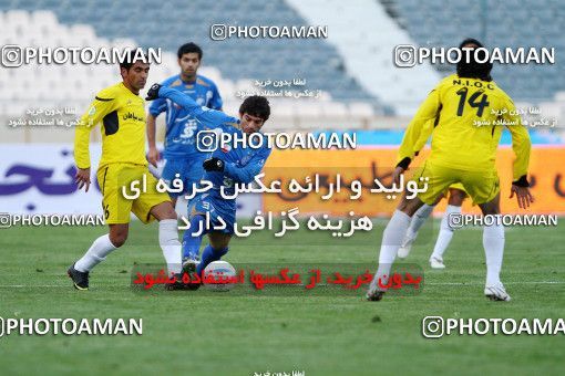 1174586, Tehran, [*parameter:4*], لیگ برتر فوتبال ایران، Persian Gulf Cup، Week 23، Second Leg، Esteghlal 3 v 1 Naft Tehran on 2011/02/18 at Azadi Stadium