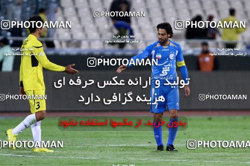 1174529, Tehran, [*parameter:4*], لیگ برتر فوتبال ایران، Persian Gulf Cup، Week 23، Second Leg، Esteghlal 3 v 1 Naft Tehran on 2011/02/18 at Azadi Stadium
