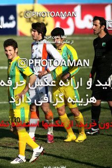 1175699, Tehran, [*parameter:4*], لیگ برتر فوتبال ایران، Persian Gulf Cup، Week 23، Second Leg، Rah Ahan 0 v 0 Saipa on 2011/02/18 at Ekbatan Stadium