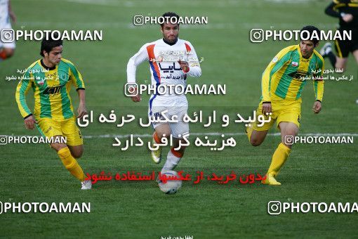 1175767, Tehran, [*parameter:4*], لیگ برتر فوتبال ایران، Persian Gulf Cup، Week 23، Second Leg، Rah Ahan 0 v 0 Saipa on 2011/02/18 at Ekbatan Stadium