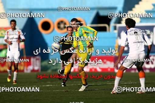 1175853, Tehran, [*parameter:4*], لیگ برتر فوتبال ایران، Persian Gulf Cup، Week 23، Second Leg، Rah Ahan 0 v 0 Saipa on 2011/02/18 at Ekbatan Stadium