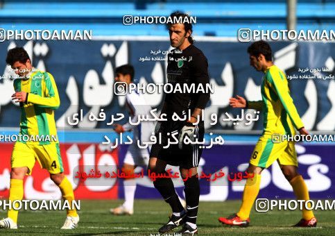 1175161, Tehran, [*parameter:4*], لیگ برتر فوتبال ایران، Persian Gulf Cup، Week 23، Second Leg، Rah Ahan 0 v 0 Saipa on 2011/02/18 at Ekbatan Stadium