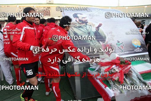 1176175, Tehran, Iran, لیگ برتر فوتبال ایران، Persian Gulf Cup، Week 24، Second Leg، Persepolis 3 v 1 Foulad Khouzestan on 2011/02/25 at Azadi Stadium