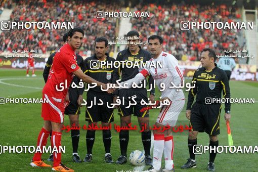 1176987, Tehran, Iran, لیگ برتر فوتبال ایران، Persian Gulf Cup، Week 24، Second Leg، Persepolis 3 v 1 Foulad Khouzestan on 2011/02/25 at Azadi Stadium